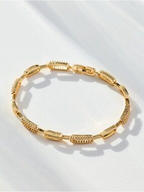 14K Gold Plated Paperclip Tennis Bracelet Size M/L (6.5”L)